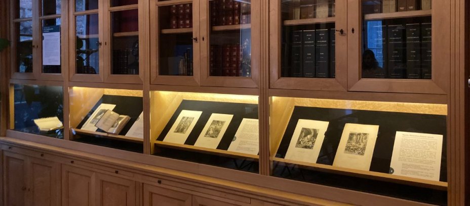 Biblio-expo : Les ¼uvres complètes de Chateaubriand. Récit d'un succès